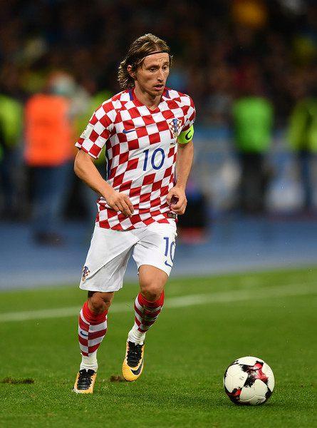 阿德耶米：非法武器是未拆封的盲盒物品，我保证今后不再犯